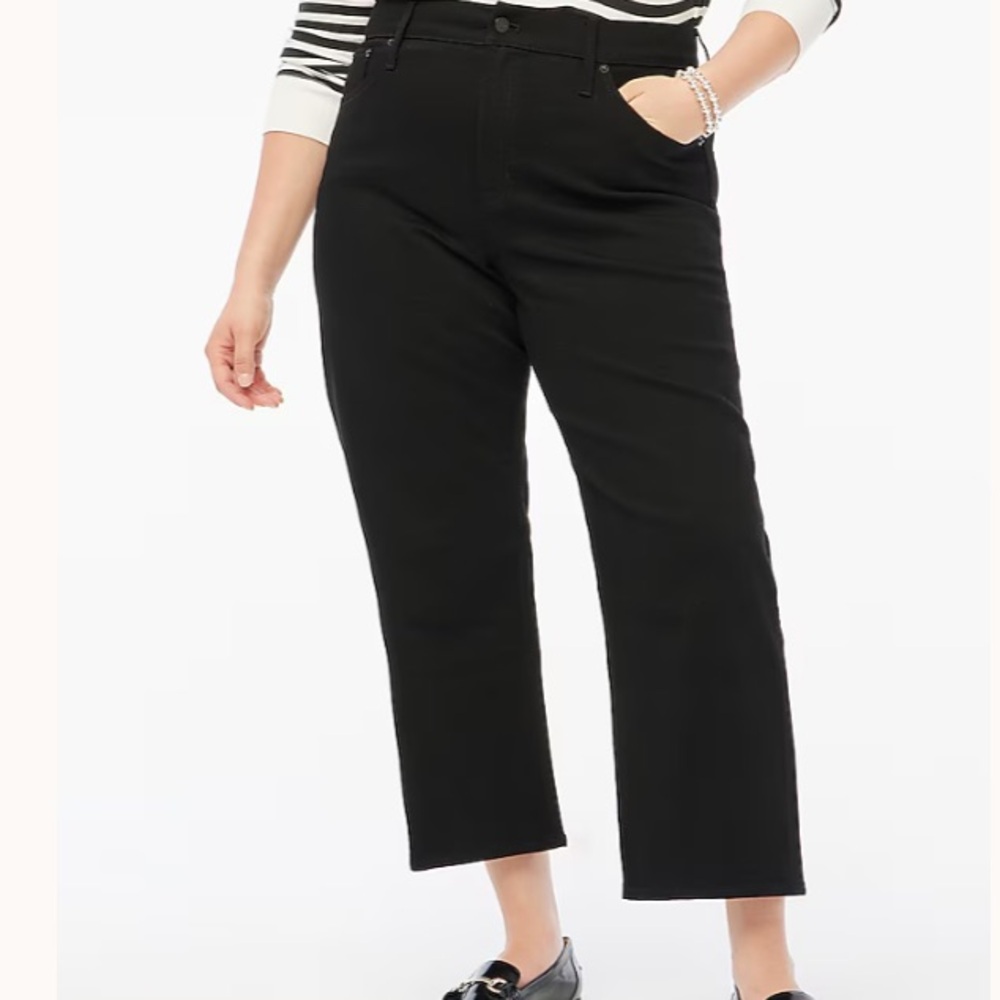 Jcrew Factory Black wide-leg cropped jean in all-day stretch, Size 33